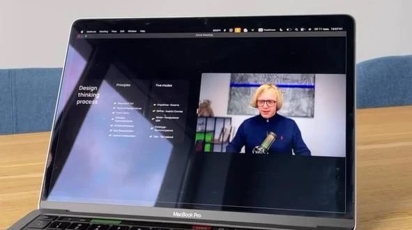 Ivan presenting a rapid prototyping workshop for the KSE startup ecosystem on a video call